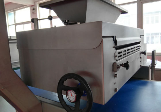 comprar Equipamento comercial para fazer pão para a produção de croissants de várias formas com mecanismo de enrolamento Fabricação em linha