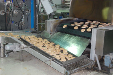 comprar Linha de produção do pão árabe de Full Auto largura da correia de 850 milímetros com sistema de cobertura da massa Fabricação em linha