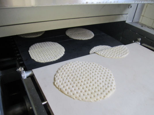 comprar Linha de produção industrial da pizza controlada pelo PLC de Siemens para a vária crosta da pizza do diâmetro Fabricação em linha
