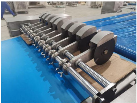 comprar Linha de produção de pastelaria totalmente automatizada controlada por PLC da Siemens com tamanho personalizado para uso industrial online manufacture