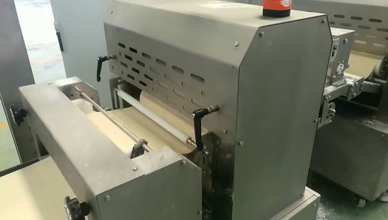 comprar 2 - 4 fileiras Máquina de fazer massa de pizza, Máquina automática de pizza Diâmetro personalizado Fabricação em linha