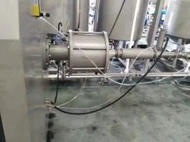 comprar A máquina da aeração do bolo de esponja com 800kg Output para o rolo suíço e o outro bolo de esponja Fabricação em linha