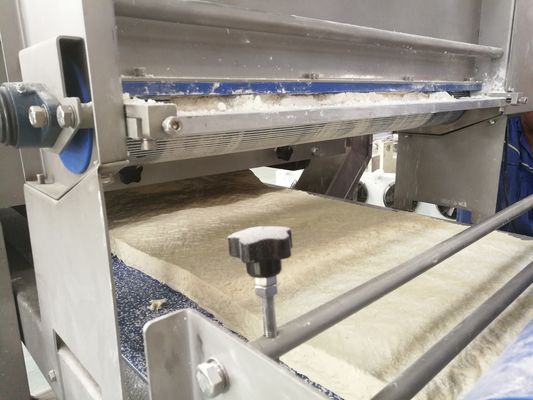 comprar Linha flexível alta do croissant, máquina automática da laminação com dispositivo de dobramento gordo Fabricação em linha